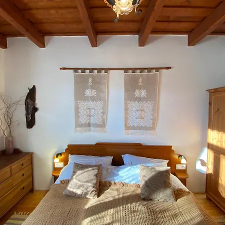 Holiday home Bakonyi Vadasz Haza Bakonykuti